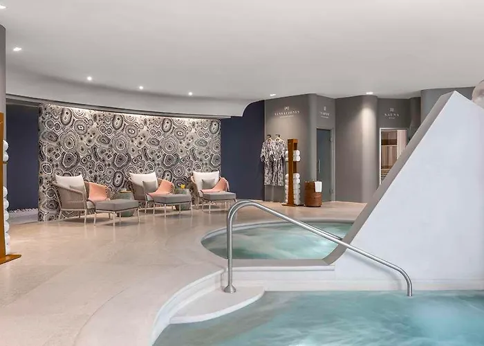 Hotel Grand Velas Boutique Cabos