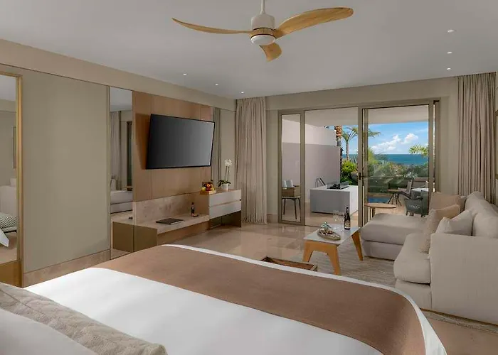 Grand Velas Boutique Cabos *
